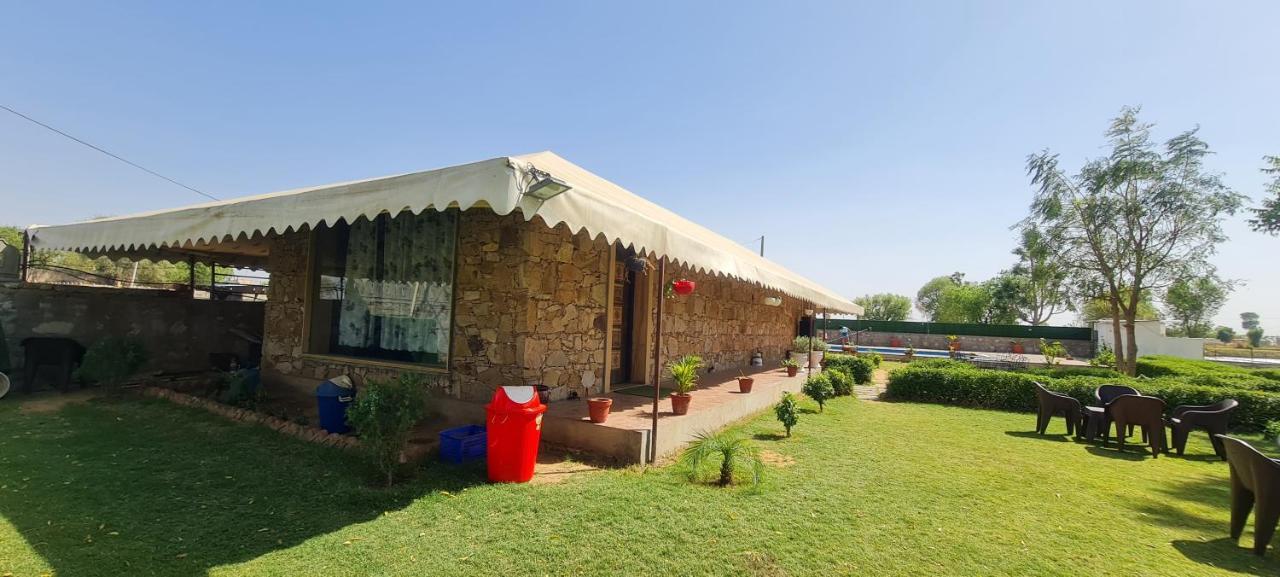 The Rustic Villa, A Stay With Luxuries Amenities And Exotic Nature Džajpur Exteriér fotografie