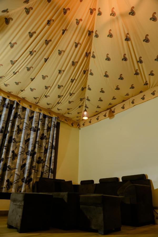 The Rustic Villa, A Stay With Luxuries Amenities And Exotic Nature Džajpur Exteriér fotografie